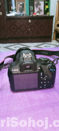 Canon eos 1200D